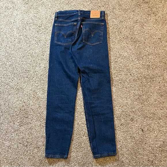 Levis Premium Denim Wedgie Jeans High Rise Dark Wash Stretch Tapered Leg Blue 26 - Picture 3 of 12